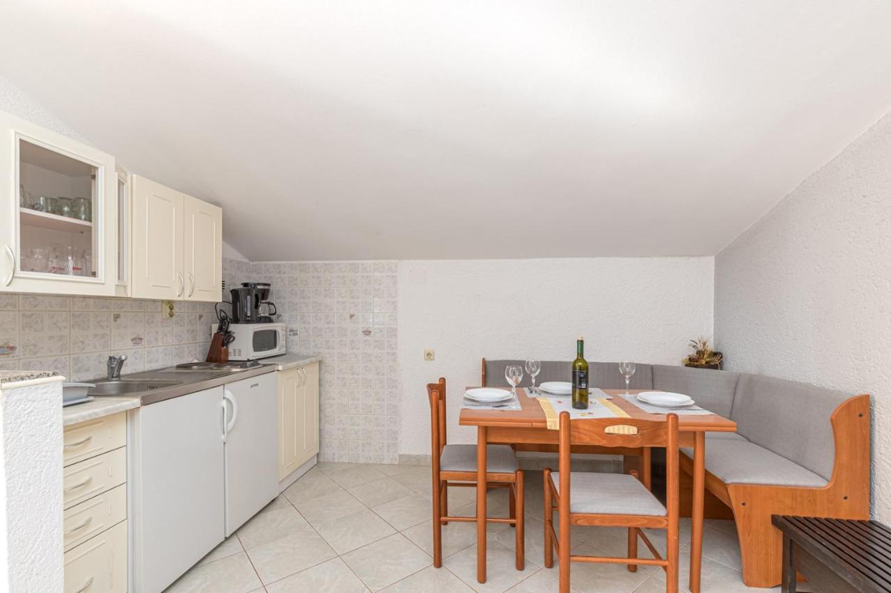 Apartment Slavko Cancini Kukci Exteriör bild