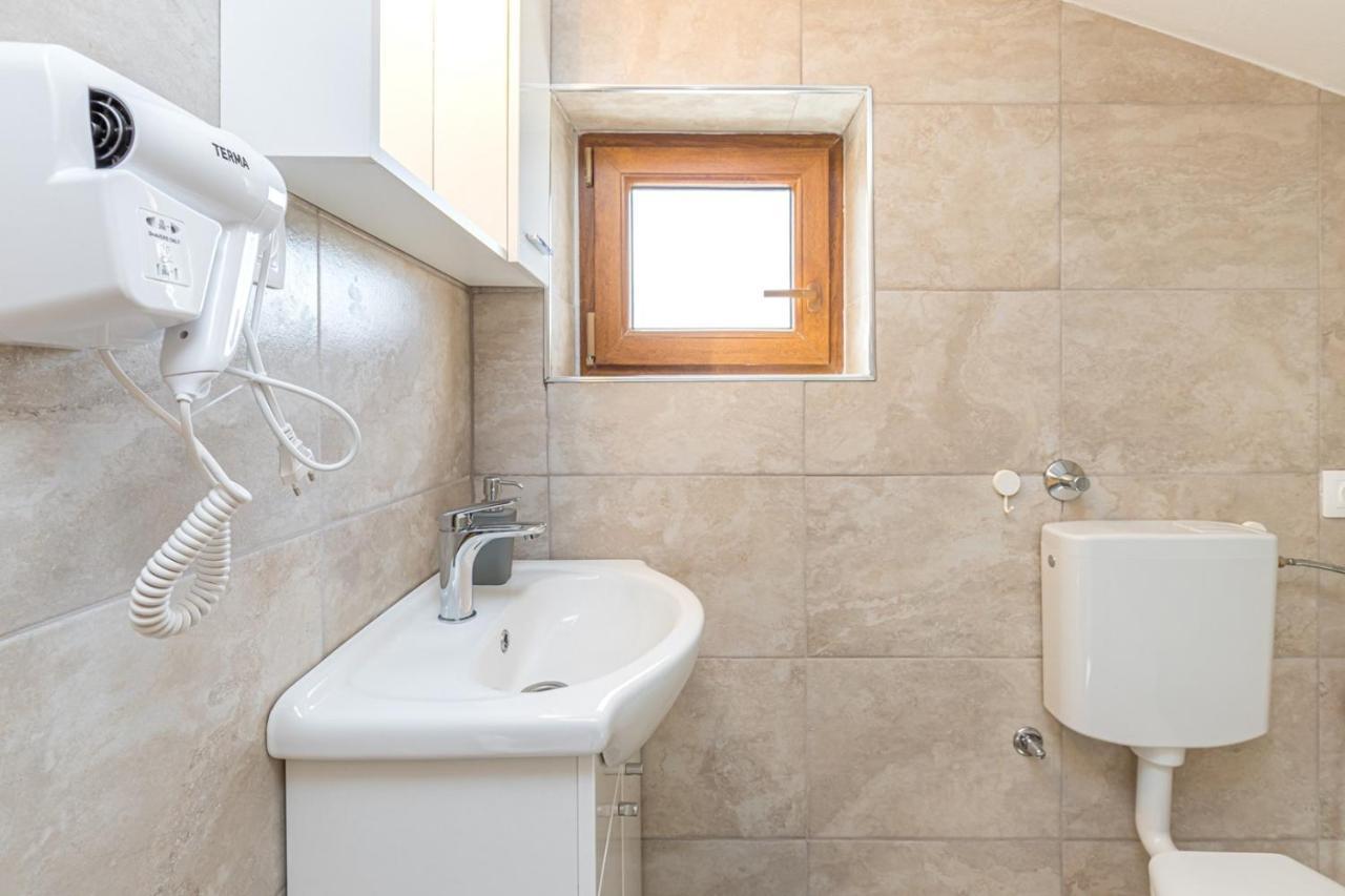 Apartment Slavko Cancini Kukci Exteriör bild